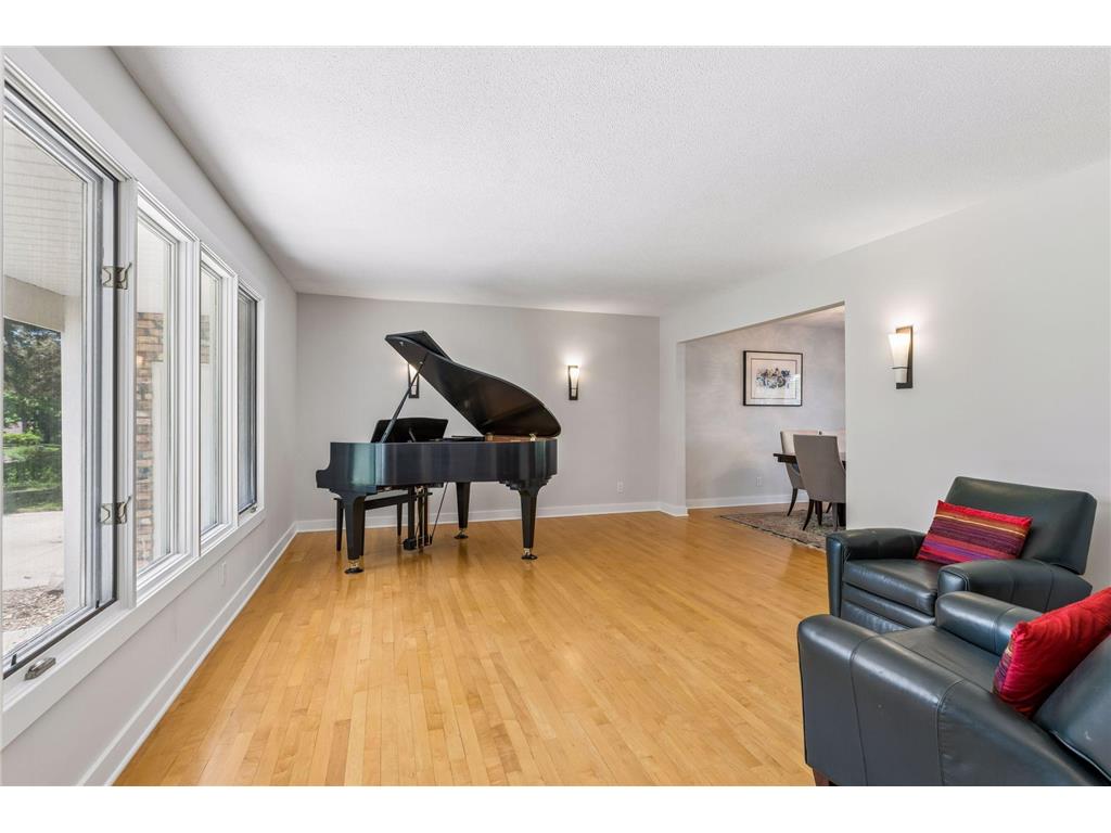 6016 Eden Prairie Road Edina MN 55436 7068966 image5