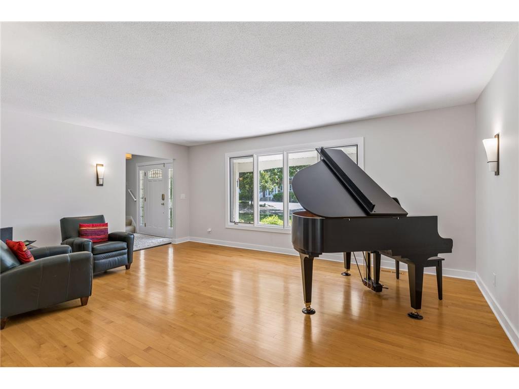 6016 Eden Prairie Road Edina MN 55436 7068966 image7
