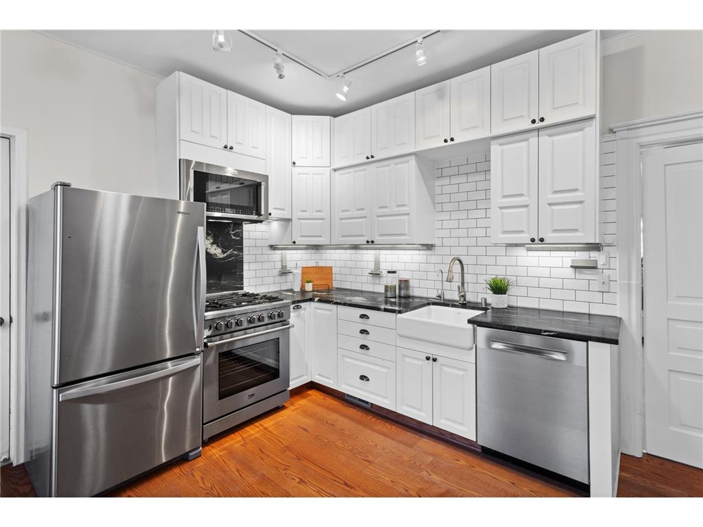 6016 Oxford Street Saint Louis Park MN 55416 7027439 image1