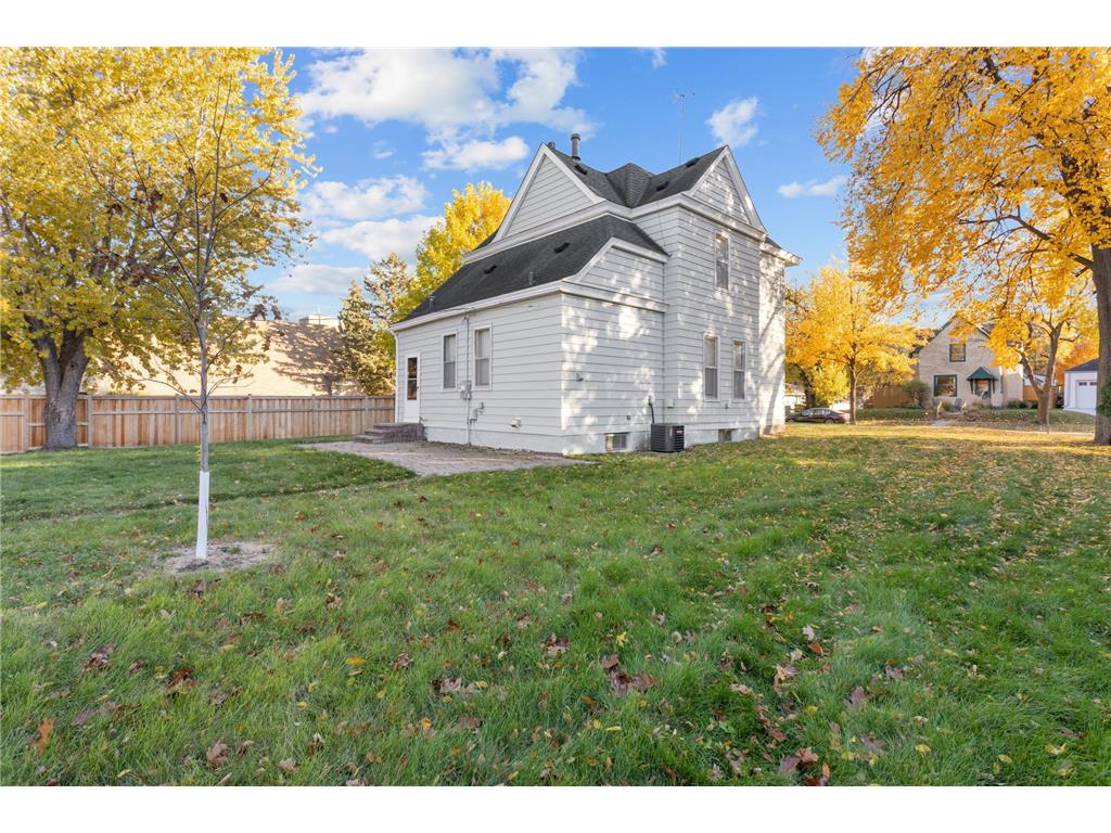 6016 Oxford Street Saint Louis Park MN 55416 7027439 image21