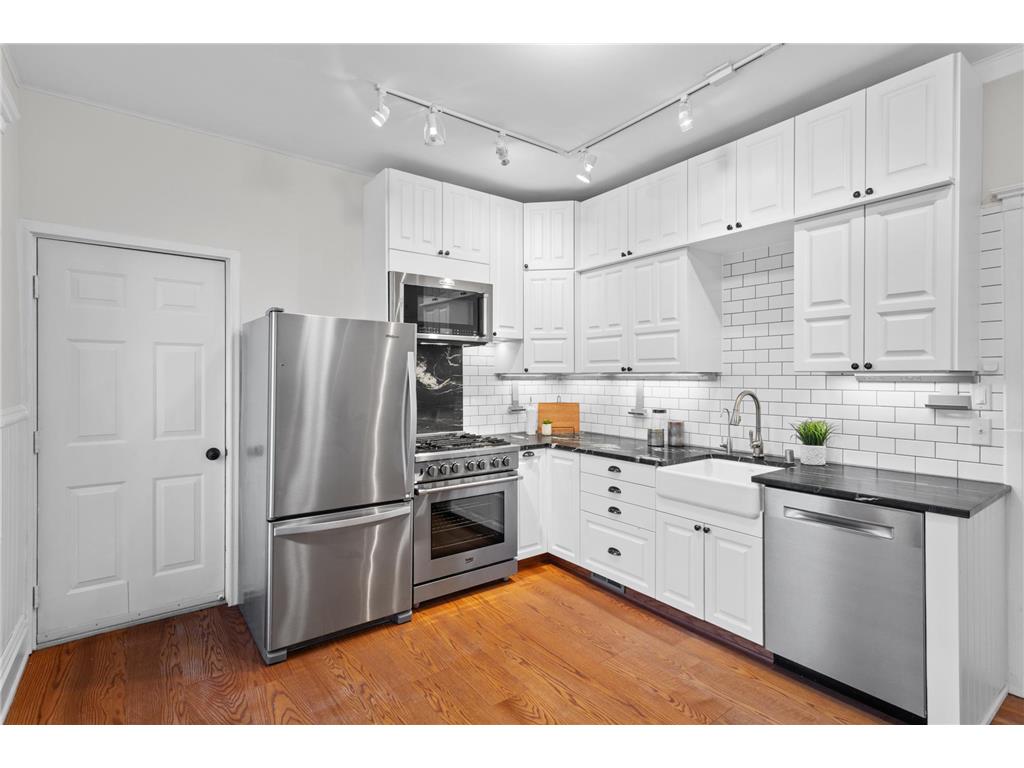 6016 Oxford Street Saint Louis Park MN 55416 7027439 image8