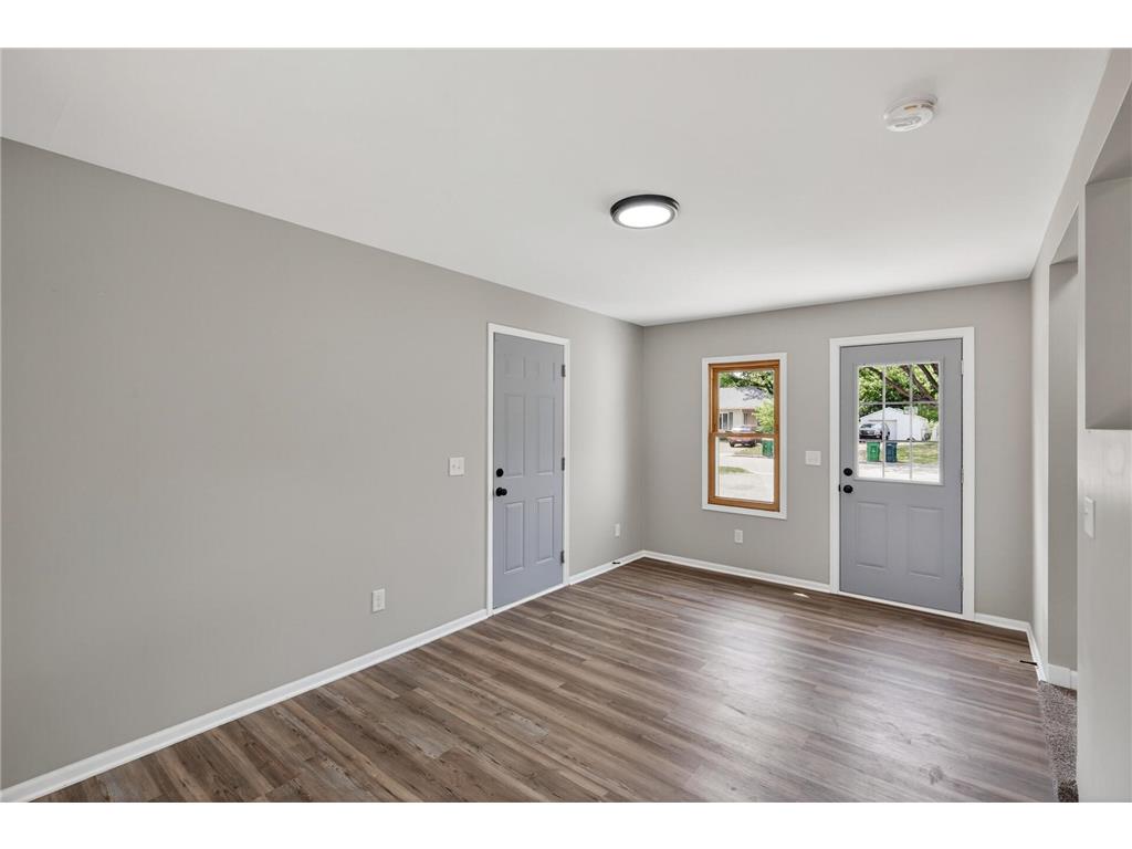 6018 Camden Avenue N Brooklyn Center MN 55430 7085046 image15