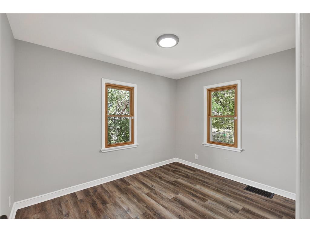 6018 Camden Avenue N Brooklyn Center MN 55430 7085046 image19