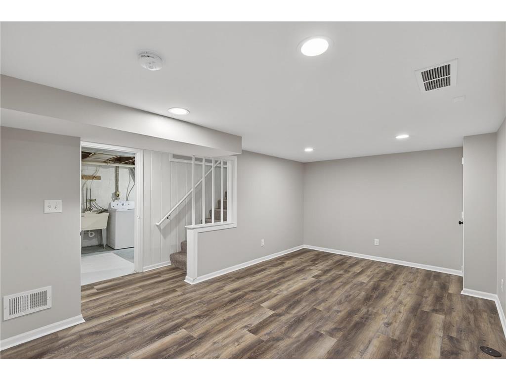 6018 Camden Avenue N Brooklyn Center MN 55430 7085046 image22