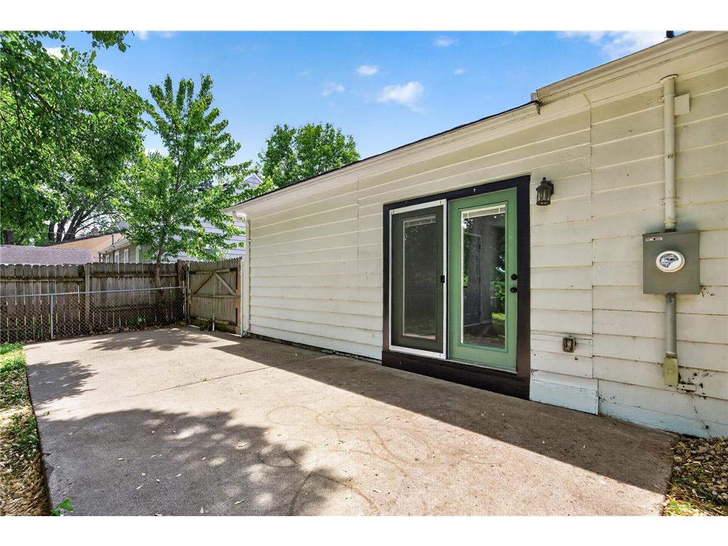 6018 Camden Avenue N Brooklyn Center MN 55430 7085046 image32