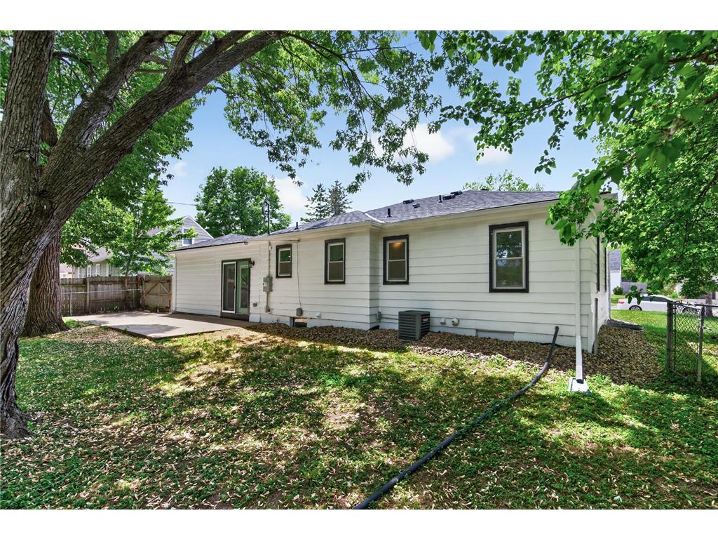 6018 Camden Avenue N Brooklyn Center MN 55430 7085046 image33