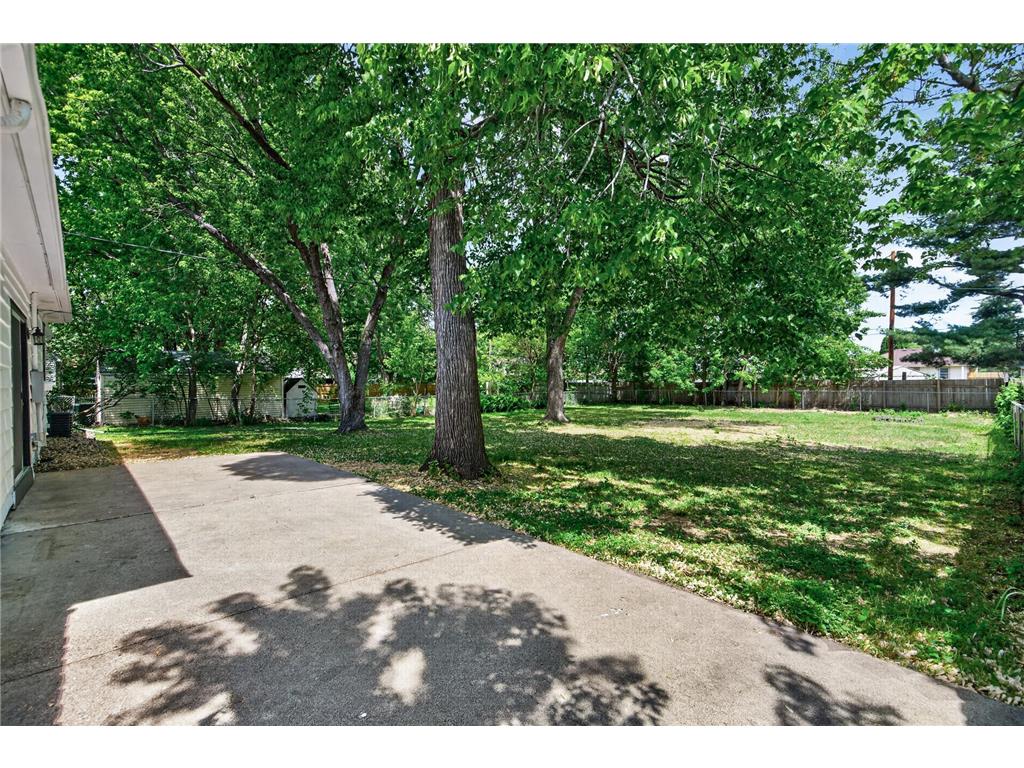 6018 Camden Avenue N Brooklyn Center MN 55430 7085046 image37