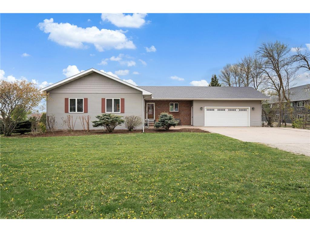 602 6th Street S Ellendale MN 56026 7069584 image1