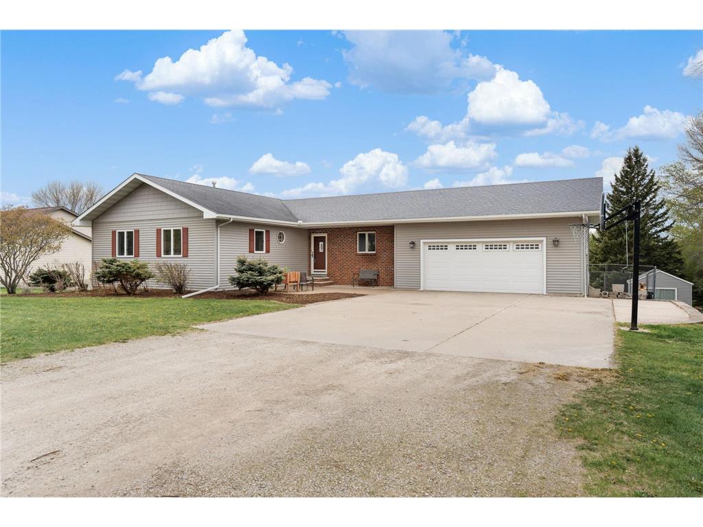 602 6th Street S Ellendale MN 56026 7069584 image2