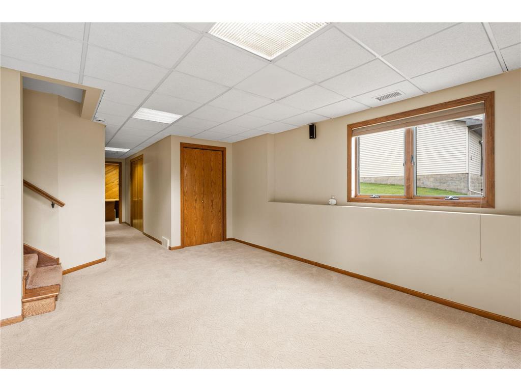 602 6th Street S Ellendale MN 56026 7069584 image22