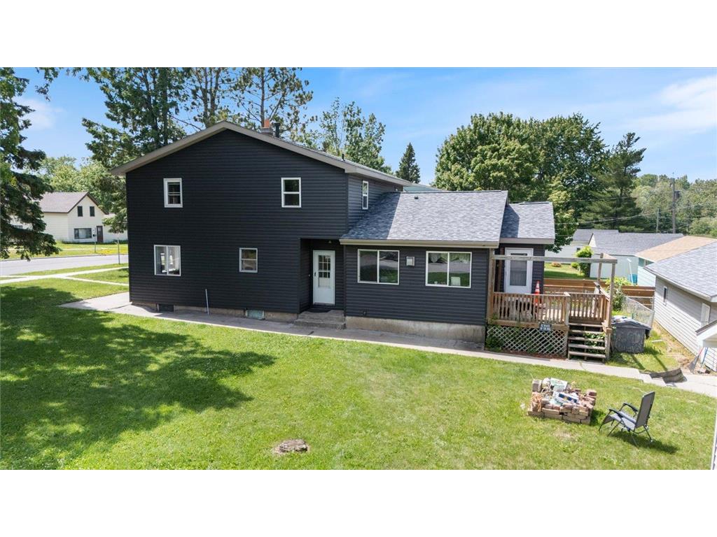 602 8th Street NW Chisholm MN 55719 7057857 image2