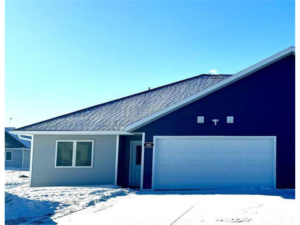 602 Garfield Street SE Warroad MN 56763 6680400 image17