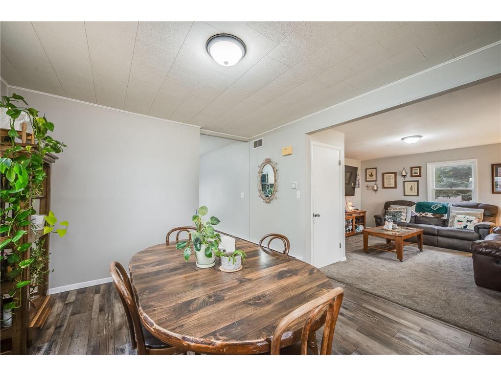 602 Kenzie Street Sherburn MN 56171 6812302 image8