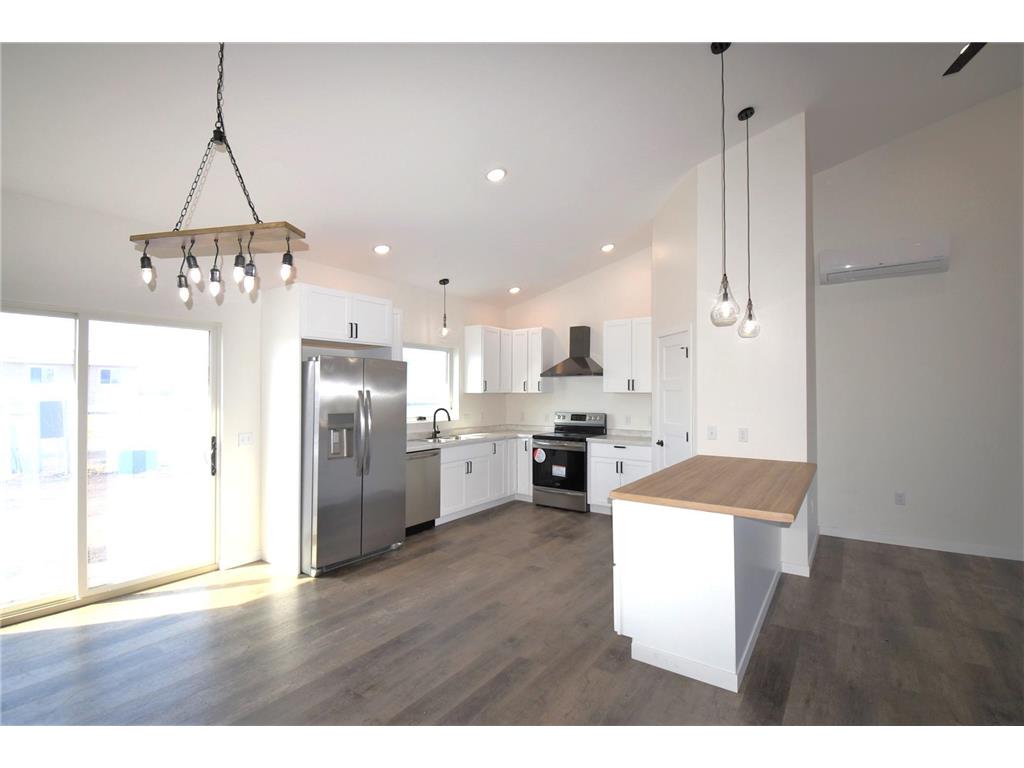 602 Lincoln Street SE Warroad MN 56763 6744463 image11