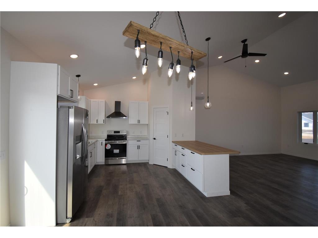 602 Lincoln Street SE Warroad MN 56763 6744463 image12