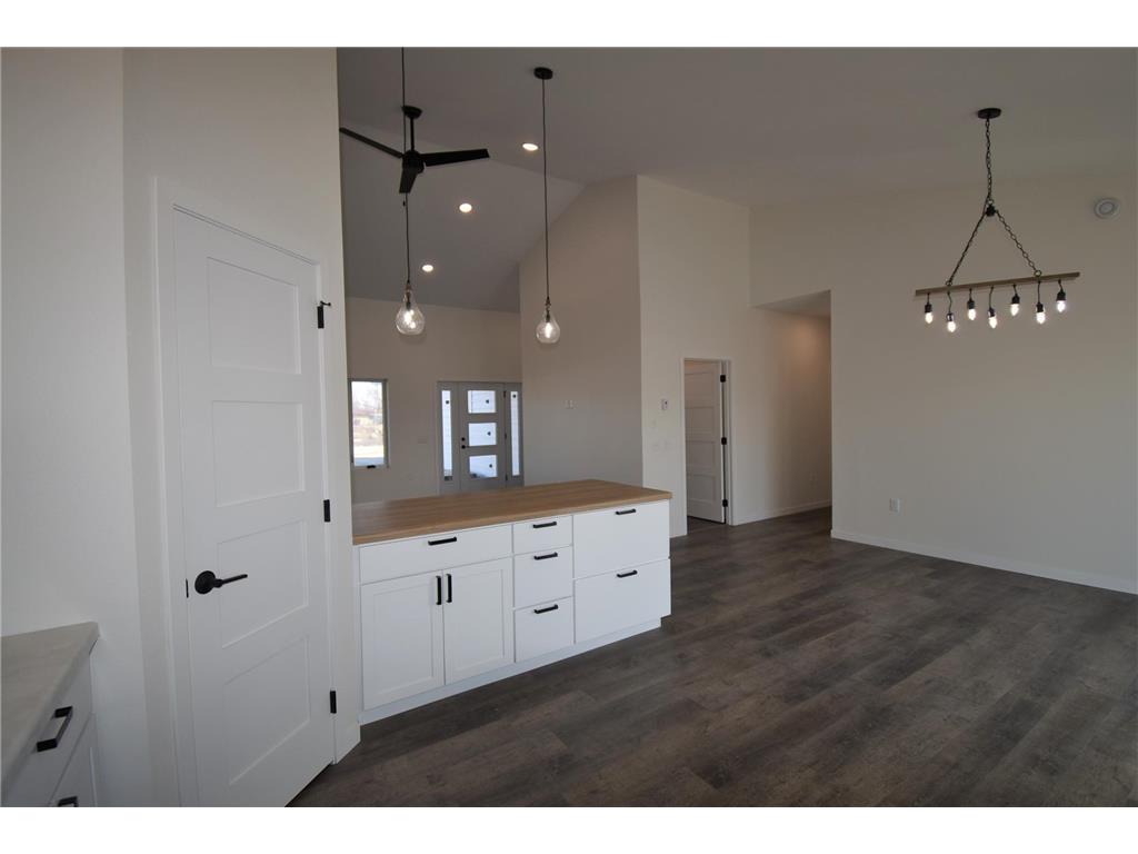 602 Lincoln Street SE Warroad MN 56763 6744463 image15