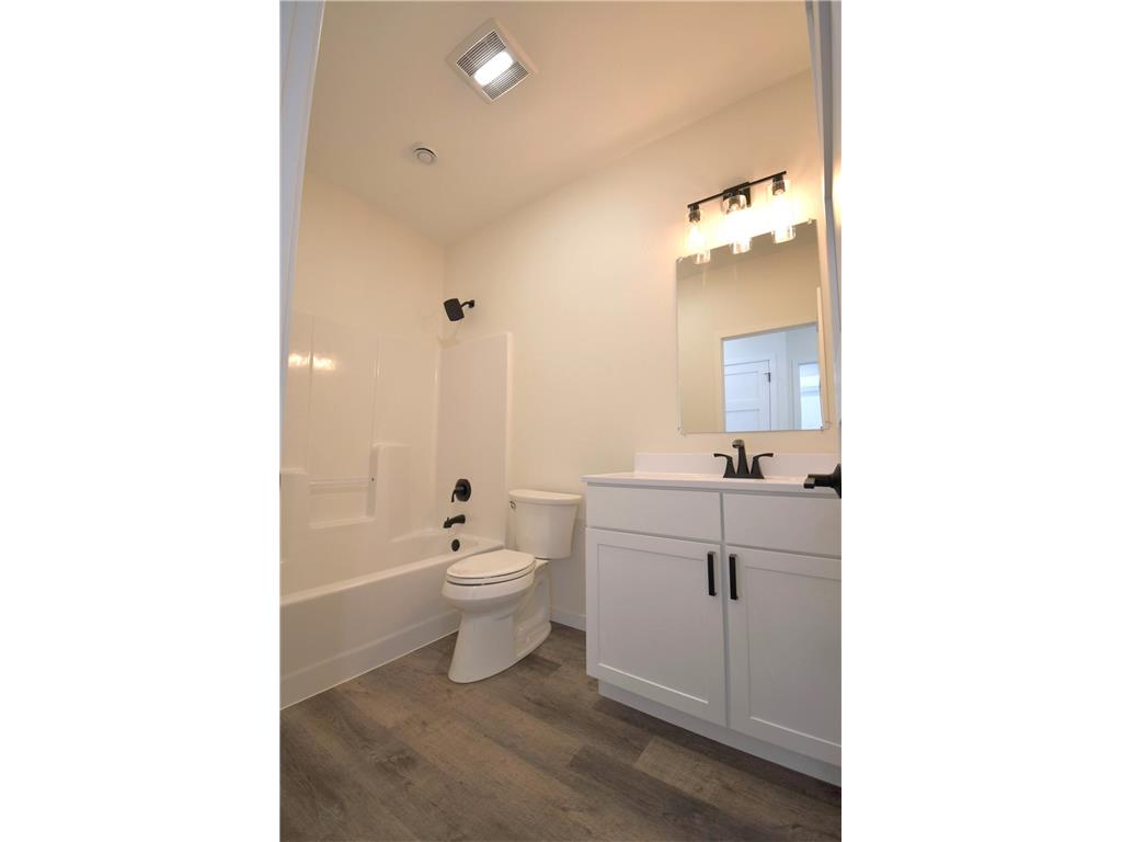 602 Lincoln Street SE Warroad MN 56763 6744463 image25