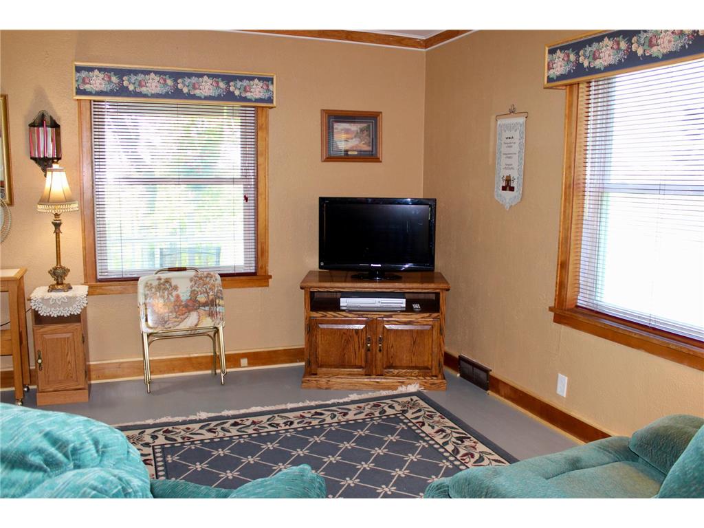 602 Marshall Avenue NE Red Lake Falls MN 56750 - Red Lake River 7088969 image18