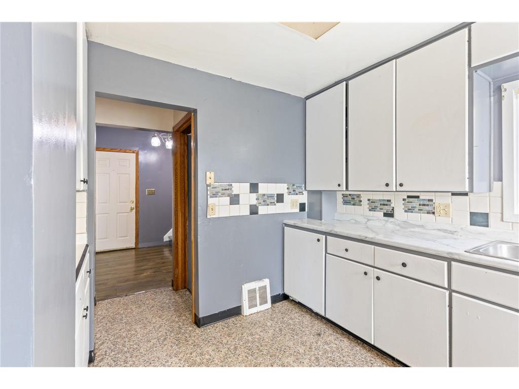 602 Minnesota Avenue Albert Lea MN 56007 6806054 image13