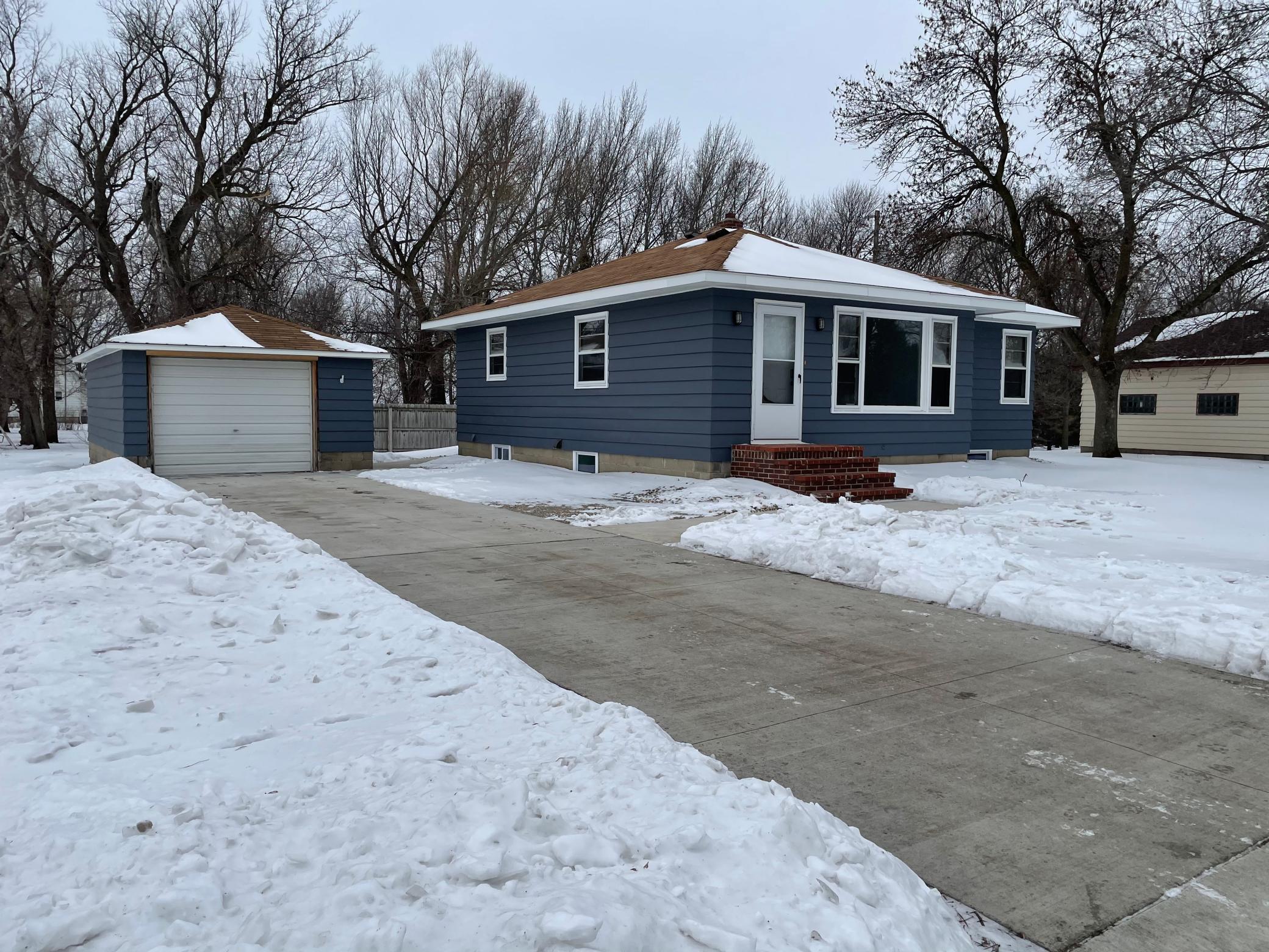 602 Pleasant Avenue, Prinsburg, MN 56281 MLS 5706954 Edina Realty