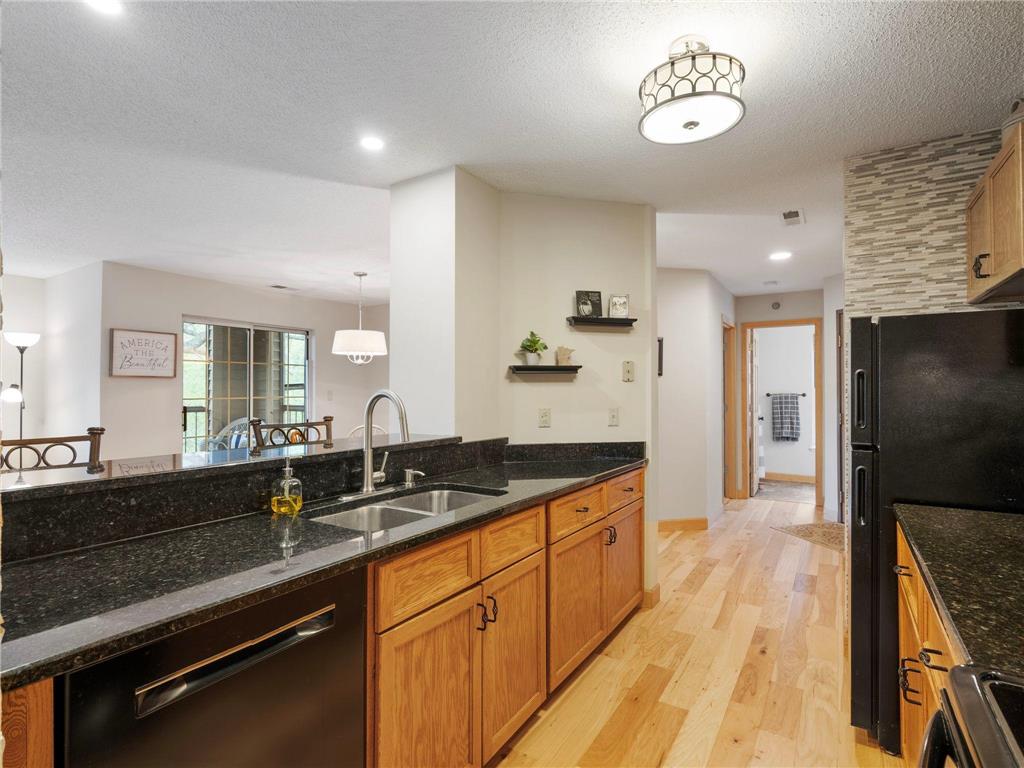 6020 Chasewood Parkway #101 Minnetonka MN 55343 6536172 image1