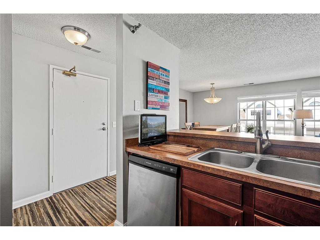 6020 Chasewood Parkway #203 Minnetonka MN 55343 6682206 image14