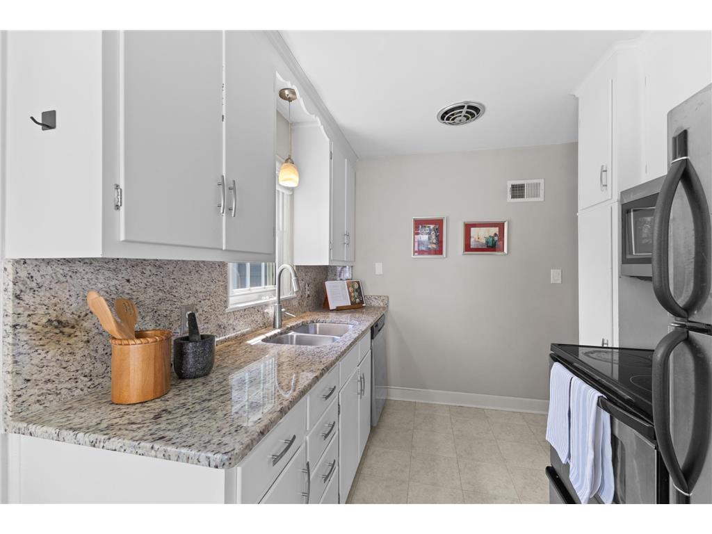 6020 Washburn Avenue S Minneapolis MN 55410 7034620 image13