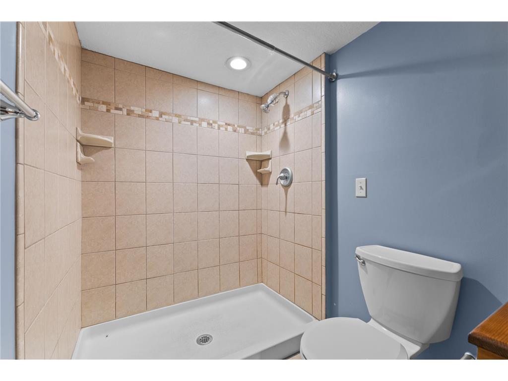 6020 Washburn Avenue S Minneapolis MN 55410 7034620 image31