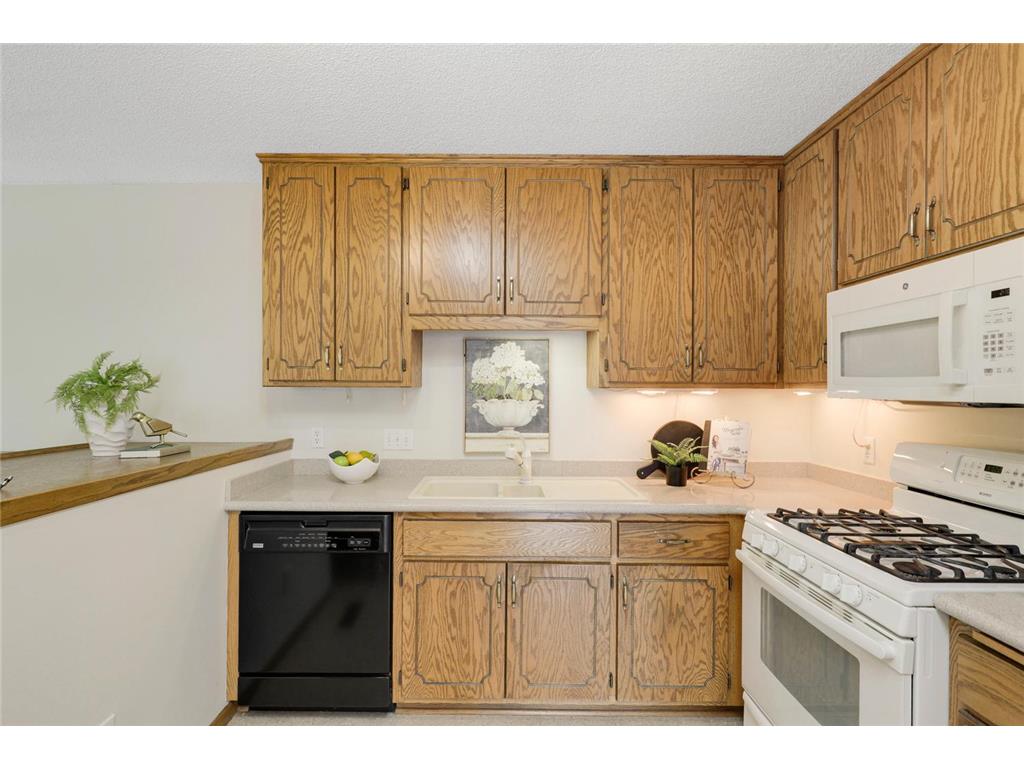 6022 114th Place N Champlin MN 55316 7057063 image10