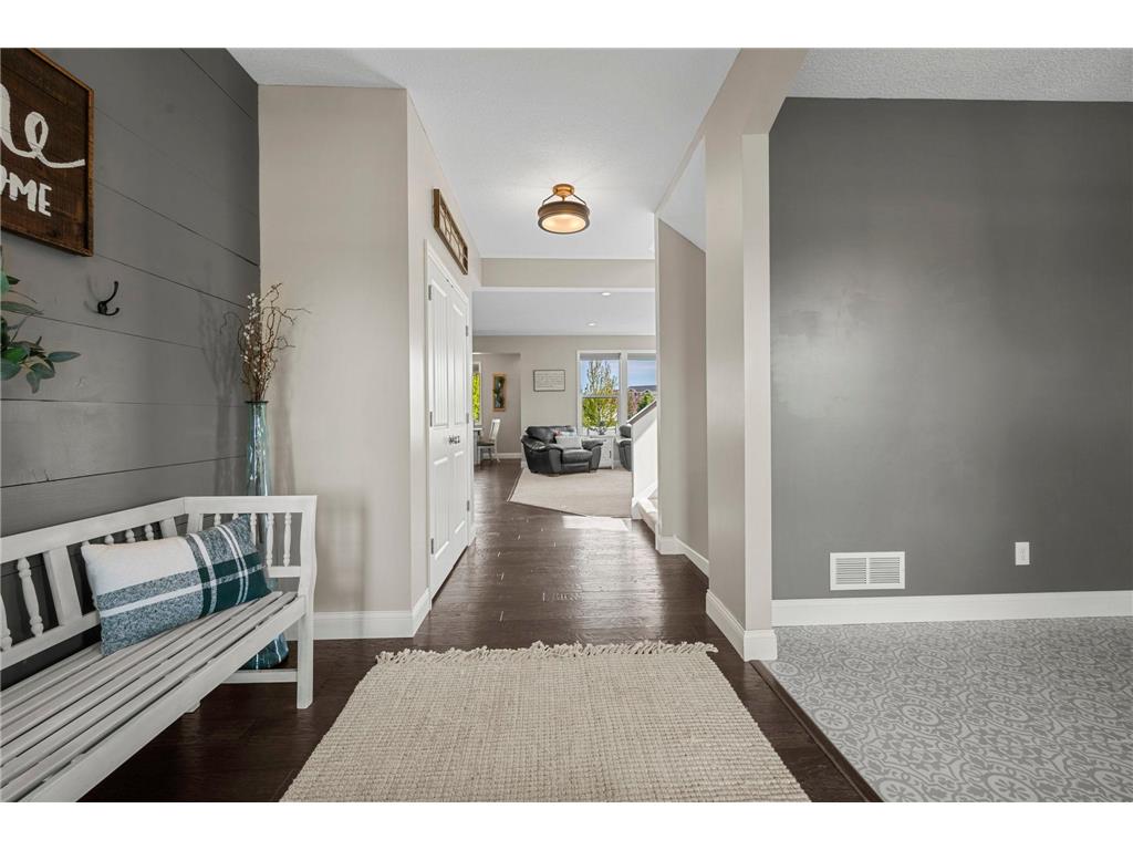 6023 158th Street W Apple Valley MN 55124 7068149 image8