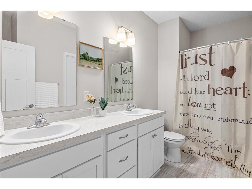 6023 Iris Lane Rockford MN 55373 7068577 image12