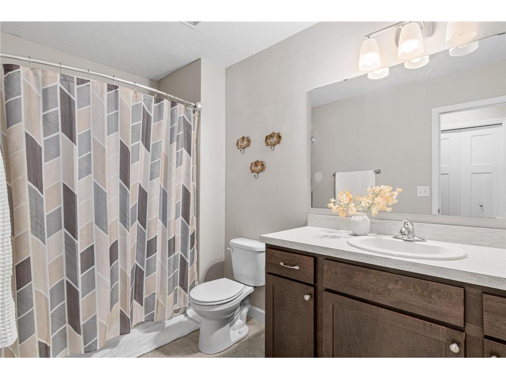 6023 Iris Lane Rockford MN 55373 7068577 image14