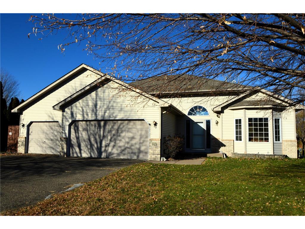 6024 258th Street Wyoming MN 55092 6456645 image1