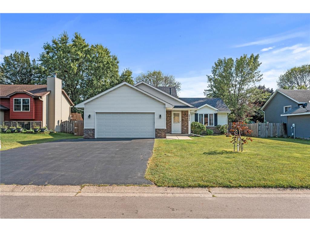 6025 68th Way N Brooklyn Park MN 55429 6599553 image1