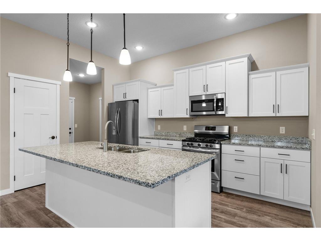 6027 399th Street North Branch MN 55056 6706271 image1