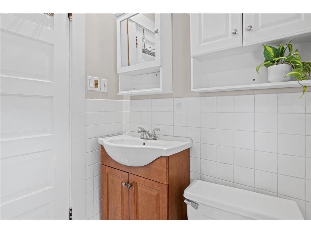 6029 Portland Avenue Minneapolis MN 55417 7087204 image20