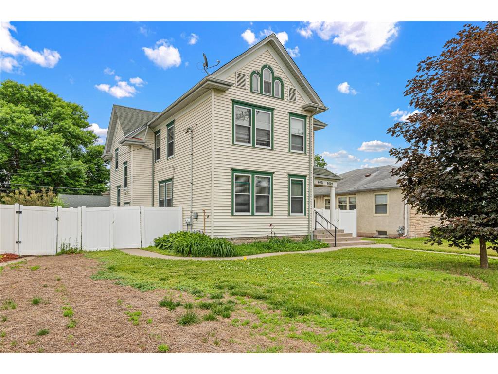 6029 Portland Avenue Minneapolis MN 55417 7087204 image37