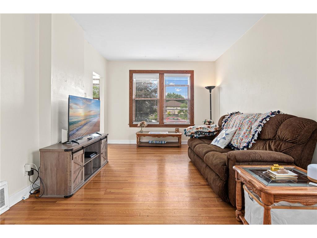 6029 Portland Avenue Minneapolis MN 55417 7087204 image4