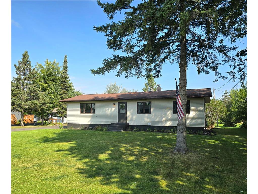 603 16th Street E International Falls MN 56649 6782118 image1