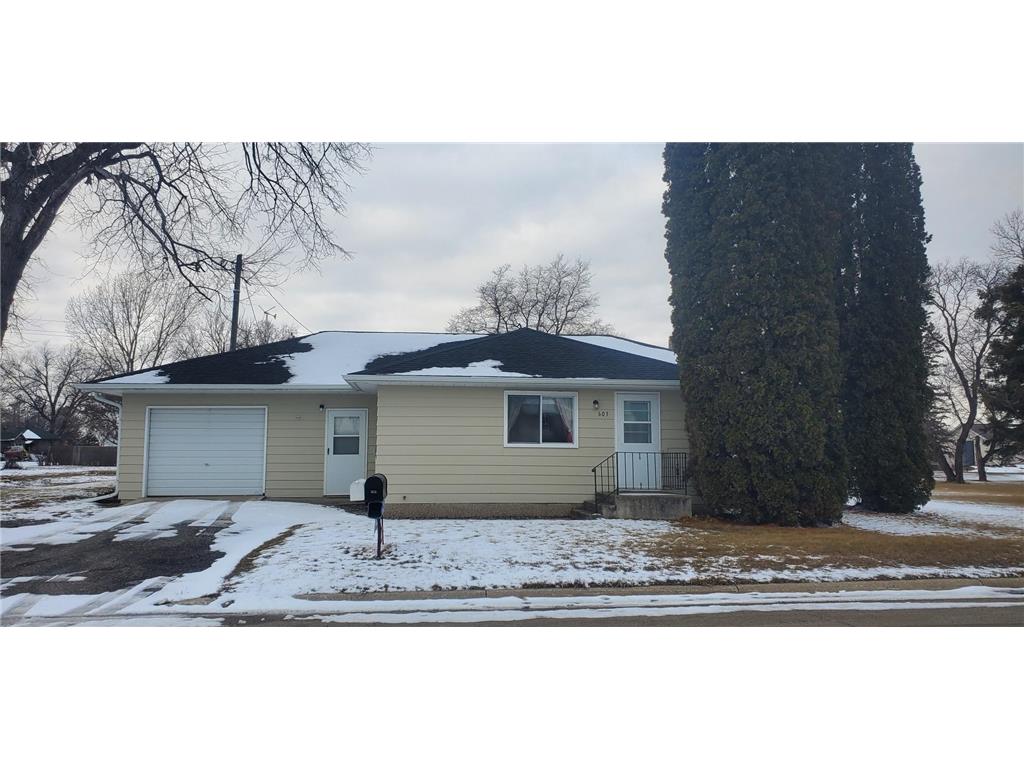 603 1st Avenue Callaway MN 56521 6486439 image1