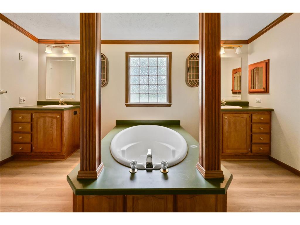 603 222nd Street E Lynden Twp MN 56301 7100575 image17