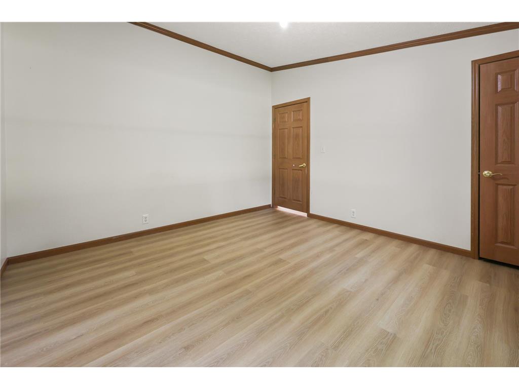 603 222nd Street E Lynden Twp MN 56301 7100575 image34