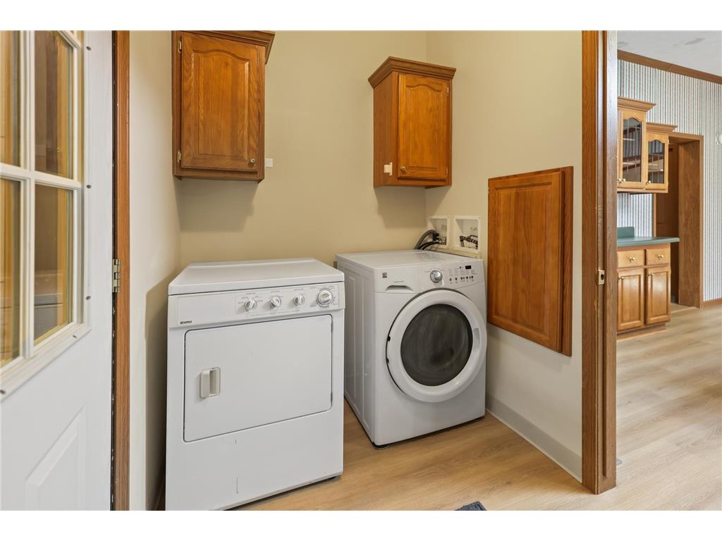 603 222nd Street E Lynden Twp MN 56301 7100575 image37