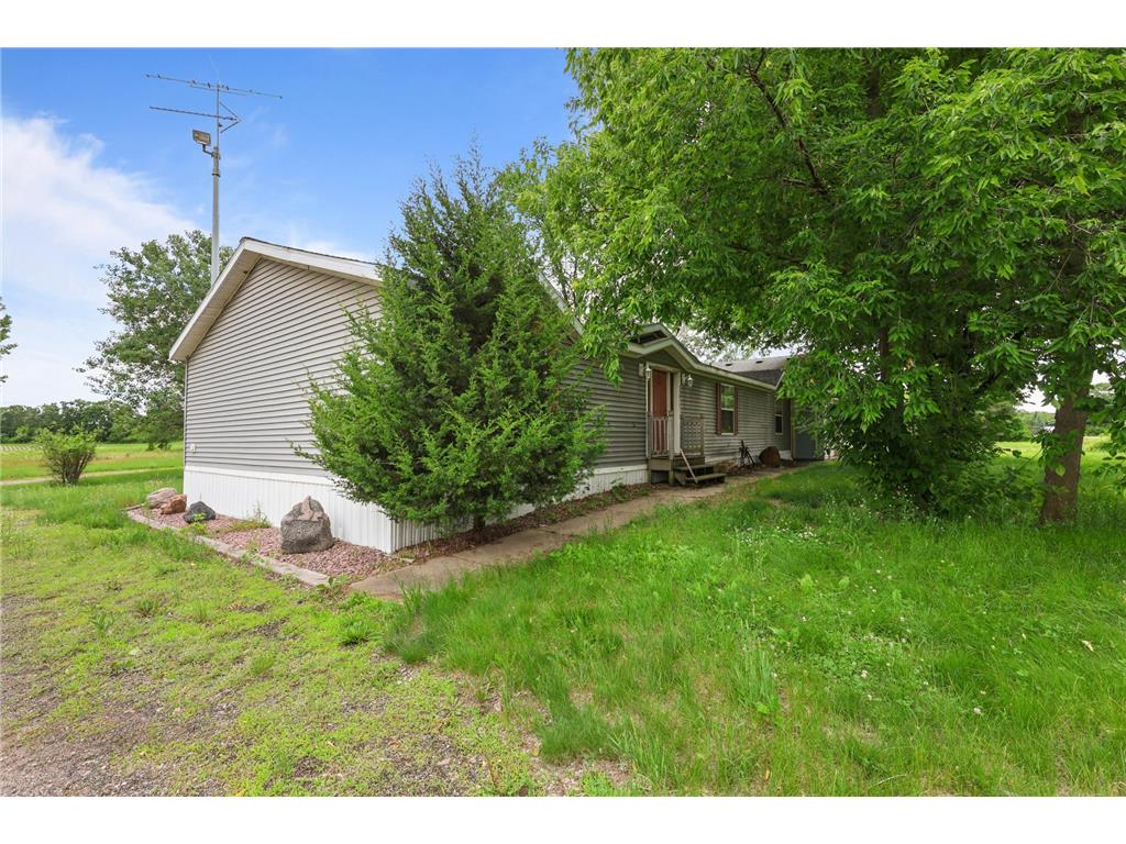 603 222nd Street E Lynden Twp MN 56301 7100575 image41
