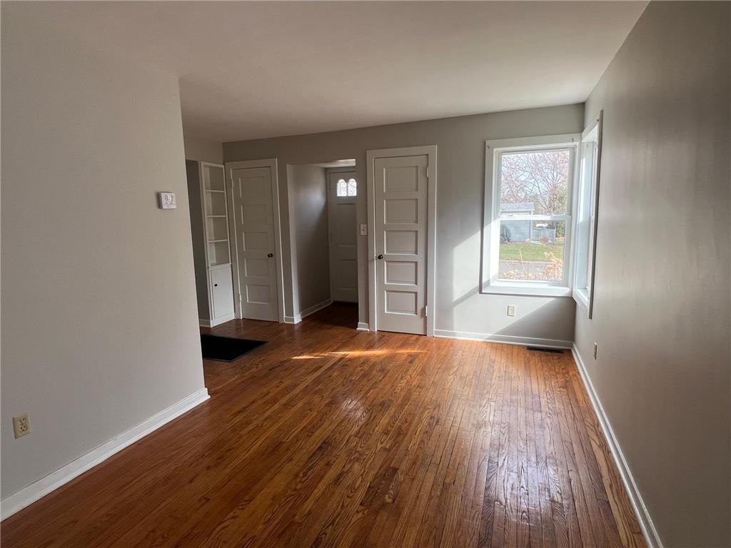 603 E Academy Street Owatonna MN 55060 7046217 image4