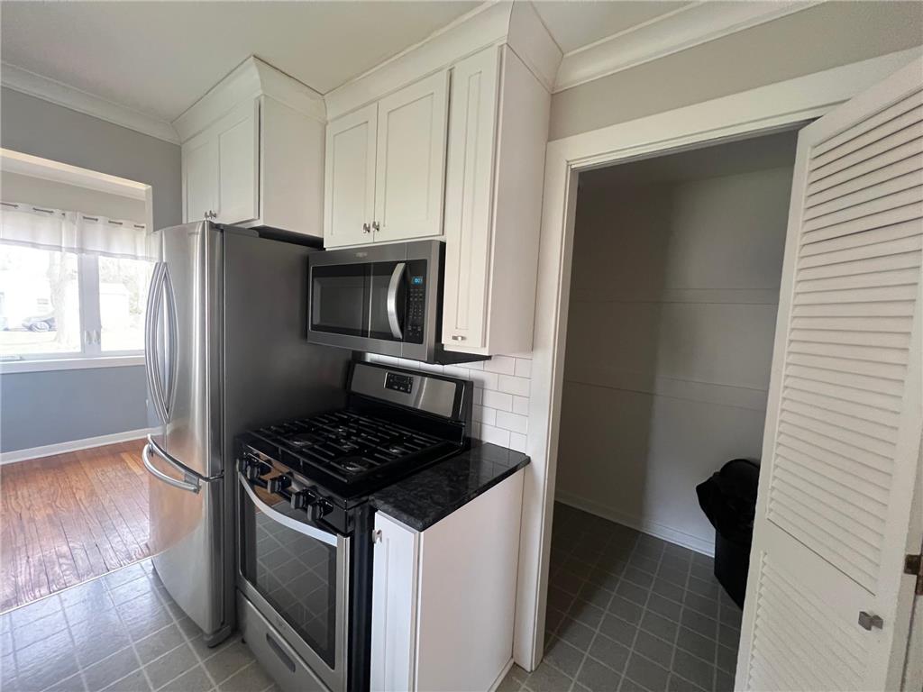 603 E Academy Street Owatonna MN 55060 7046217 image7