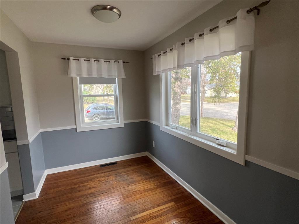 603 E Academy Street Owatonna MN 55060 7046217 image8