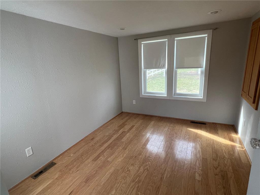 603 E Academy Street Owatonna MN 55060 7046217 image9