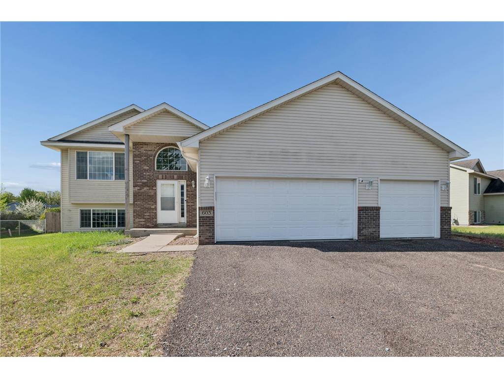 603 Hickory Street SW Isanti MN 55040 7066359 image2