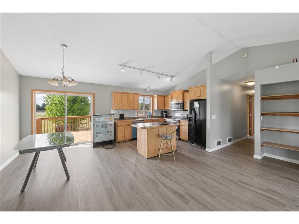 603 Hickory Street SW Isanti MN 55040 7066359 image7